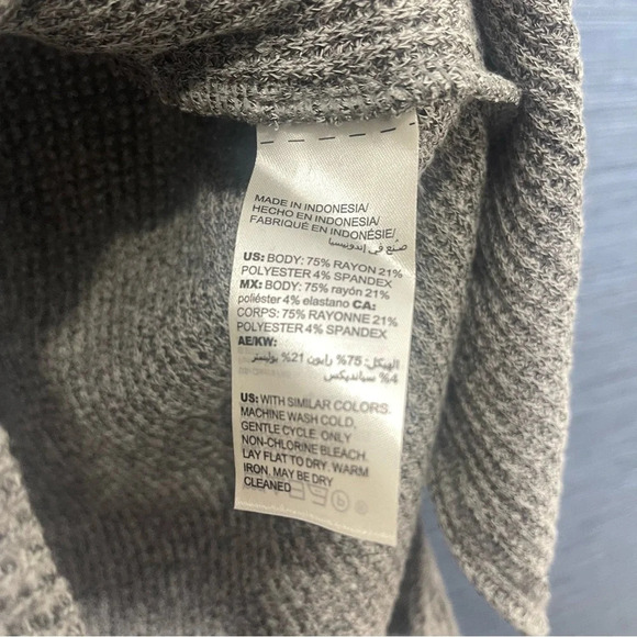 NWT CHICO'S Zenergy Waffle Layer Size 1/Large Gray - Picture 4 of 6